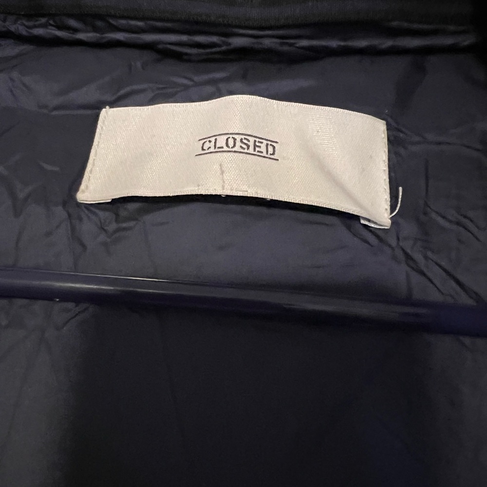 Closed Jacket Size Small Mint Condition - image 5